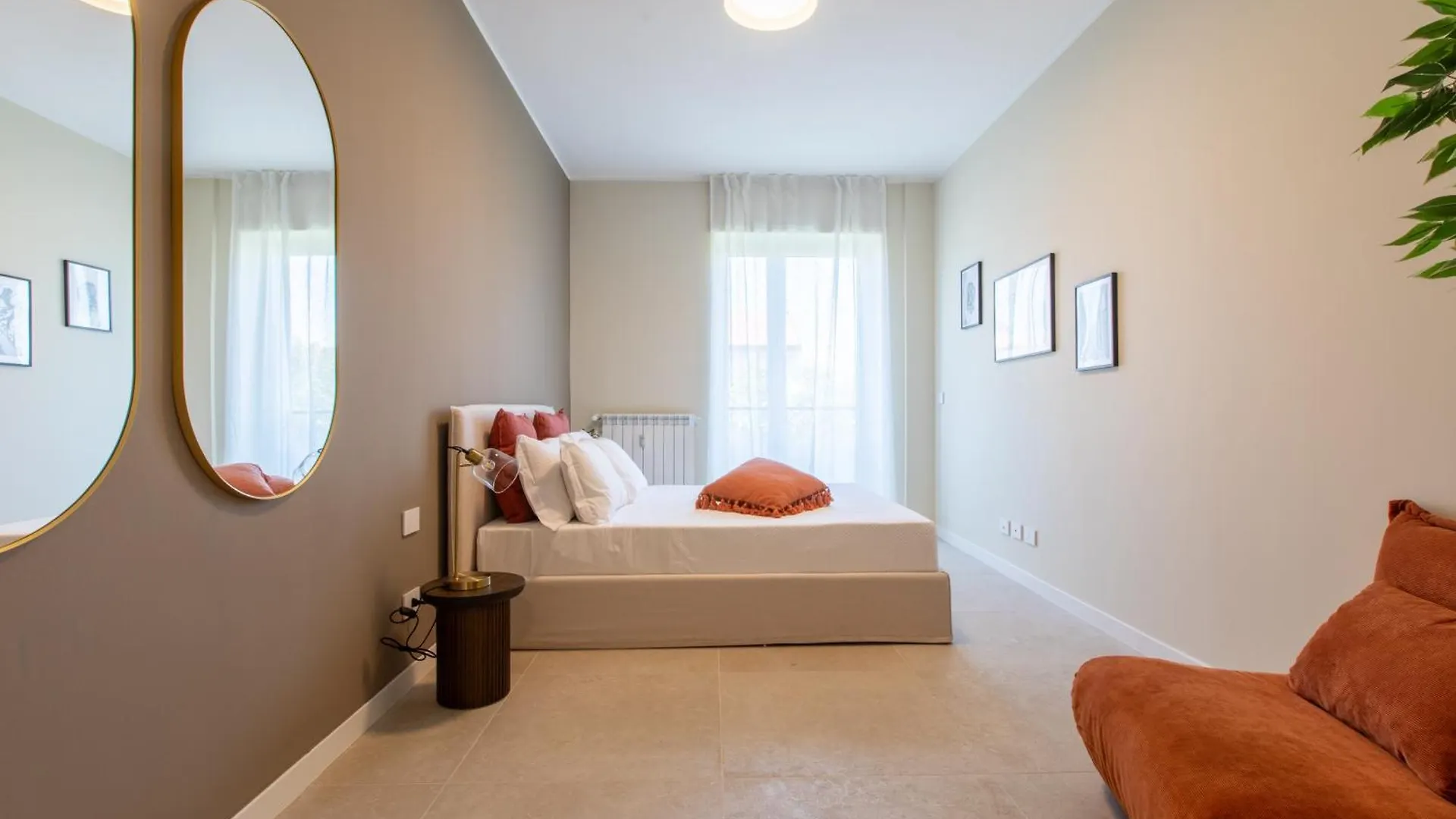 Lauria Apartments In Milano